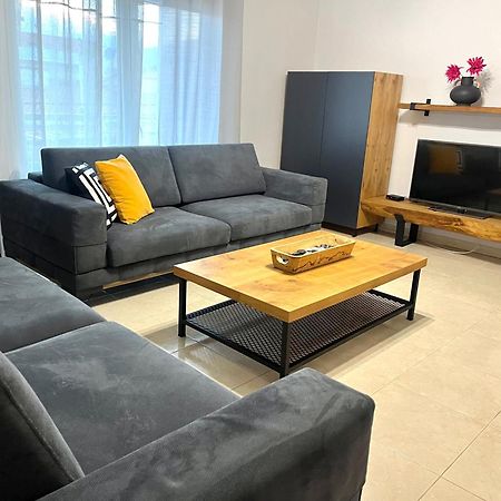 Onar Luxury Apartment Néa Péramos Eksteriør bilde