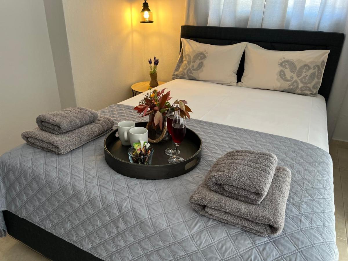 Onar Luxury Apartment Néa Péramos Eksteriør bilde